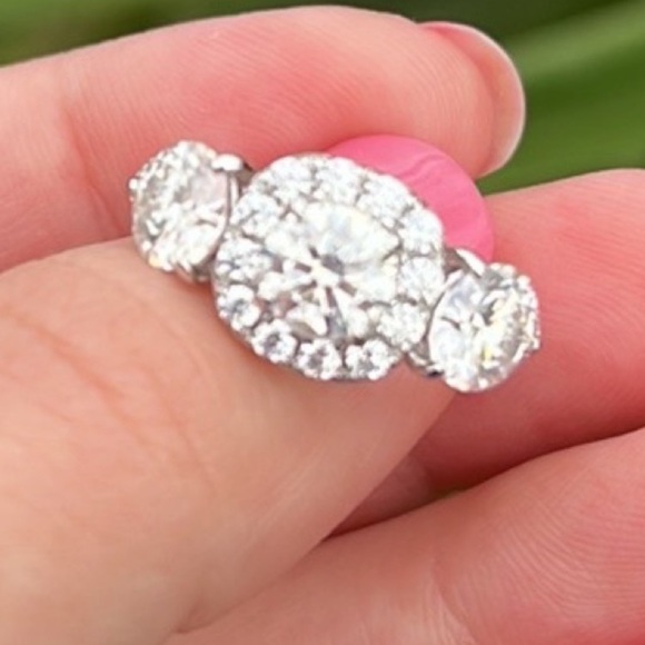 Three Stone Round Cut Moissanite Sterling Silver Wedding Halo Ring 3CT - Picture 5 of 9